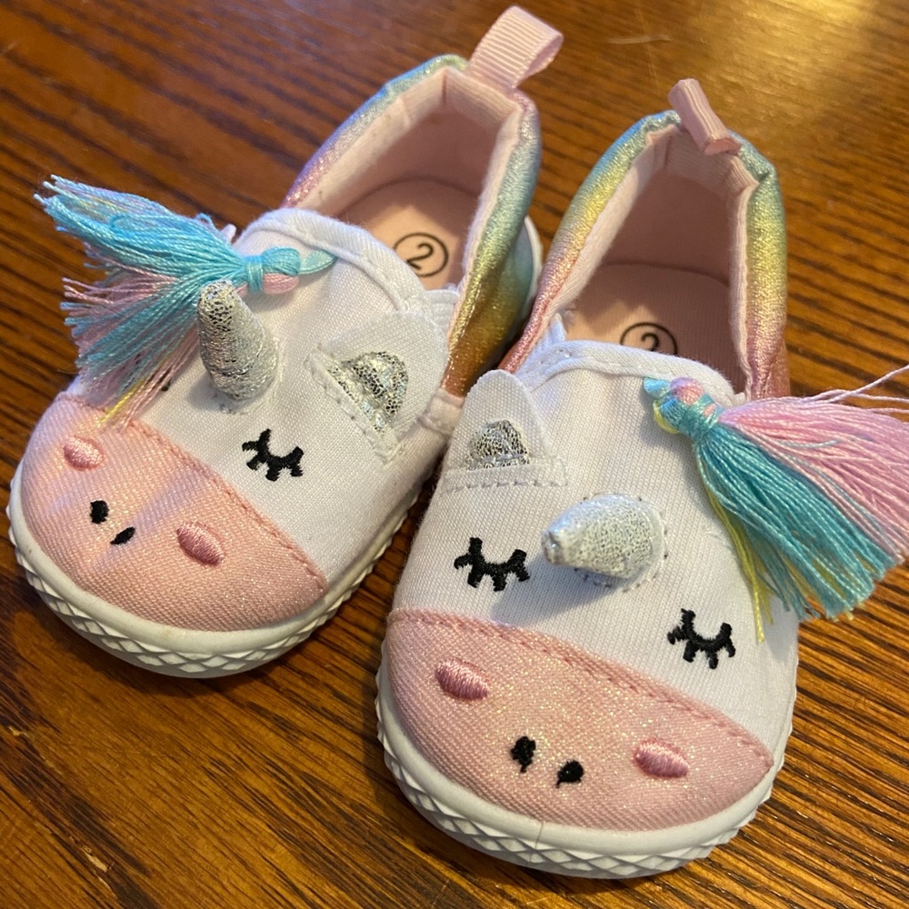 Size 2 unicorn shoes unknown brand